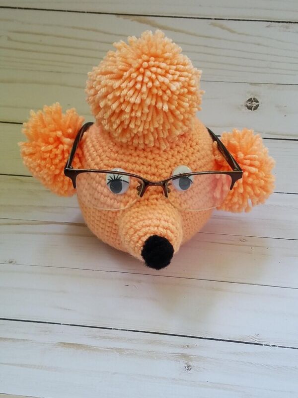 Poodle Eyeglass Holder Crochet pattern by Lisa Ferrel | LoveCrafts